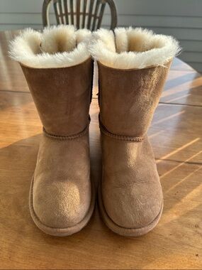 Kids Bailey Bow II Chestnut UGGS